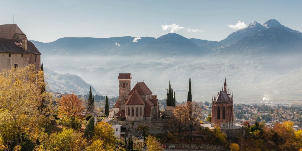 Scena, il gioiello dell'Alto Adige Scena, il gioiello dell'Alto Adige